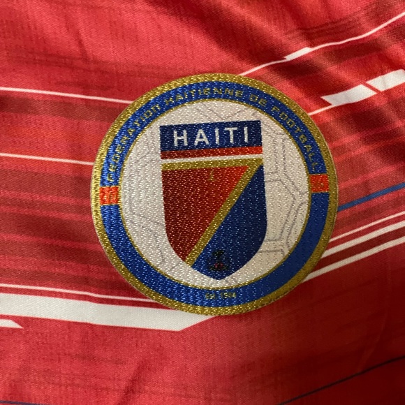 Official Haiti National Soccer Team Jersey - Picture 4 of 9